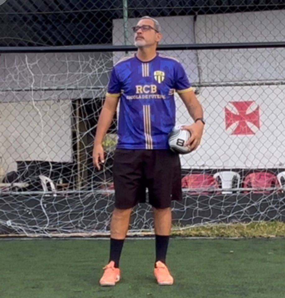 Treino RCB · escolinha de futebol e formação de goleiros em Rio do Ouro, São Gonçalo